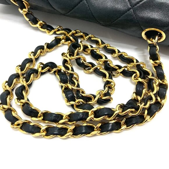 CHANEL CC Diana 22 Single chain Shoulder Bag Lambskin Leather Black/GoldHardware - Picture 10 of 13